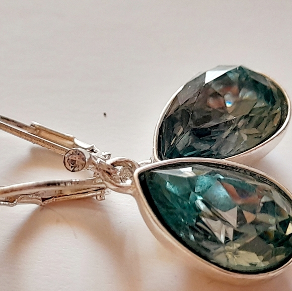 2/$20 Silver Tone and Aqua Blue Crystal  Tear  Drop Style Earrings - Picture 6 of 6